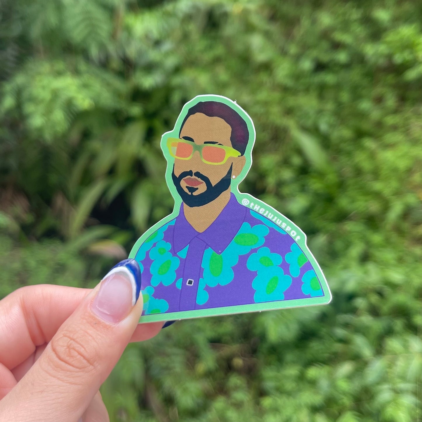 60 - Mora Sticker